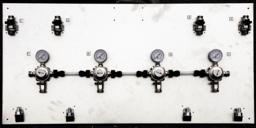 Co2 Zwischendruckregler Montagetafel aus Edelstahl - 2 bis 5 leitig